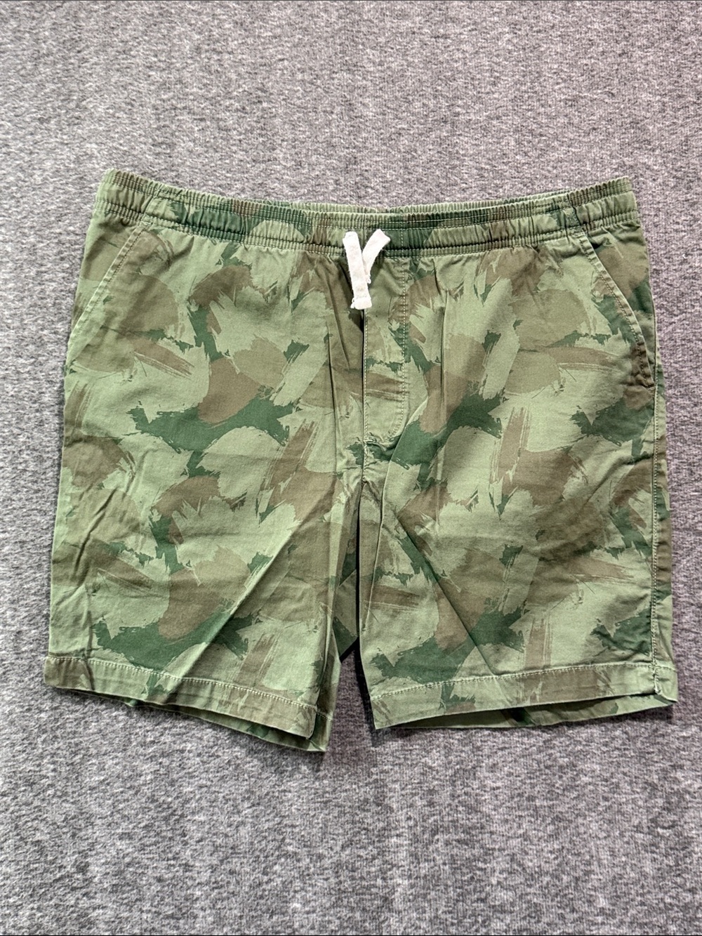 Goodfellow & Co Olive Green‎ Camo Flat Front Drawstring Shorts Size Large